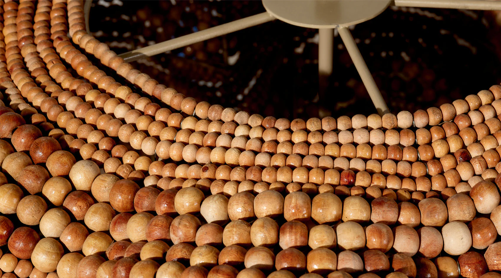 Clamshell Chandelier - Image 4