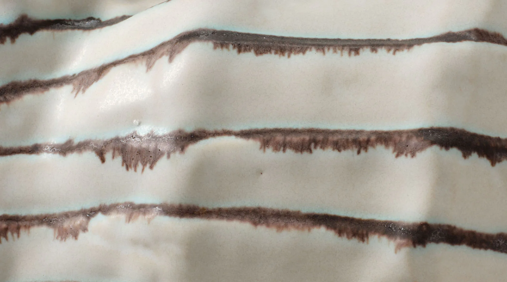 Contortion Vase - Image 4