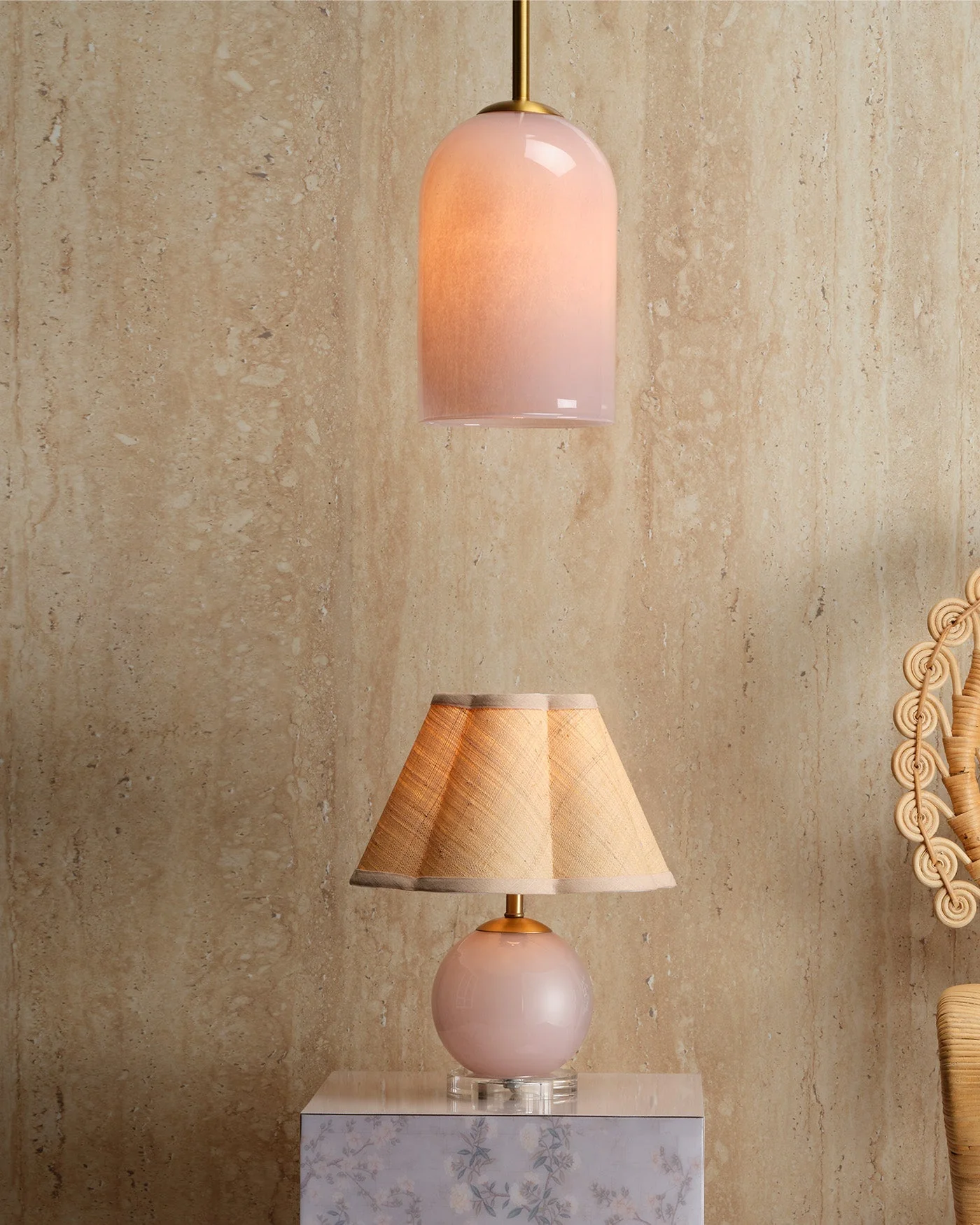 Holt Pendant - Image 2