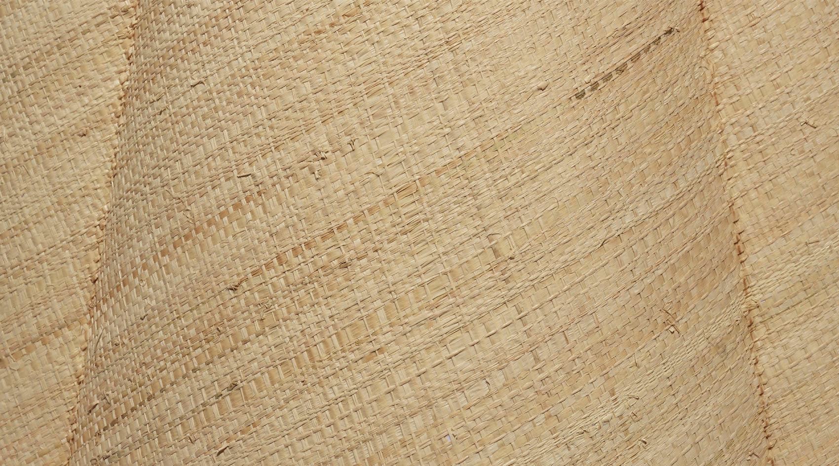 Raffia Scalloped Lamp Shade - Image 4