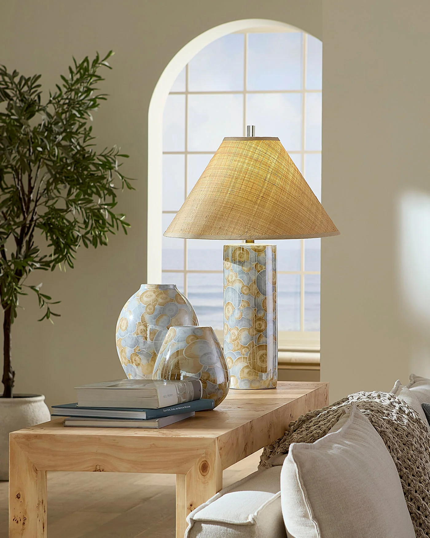 Serene Table Lamp - Image 2