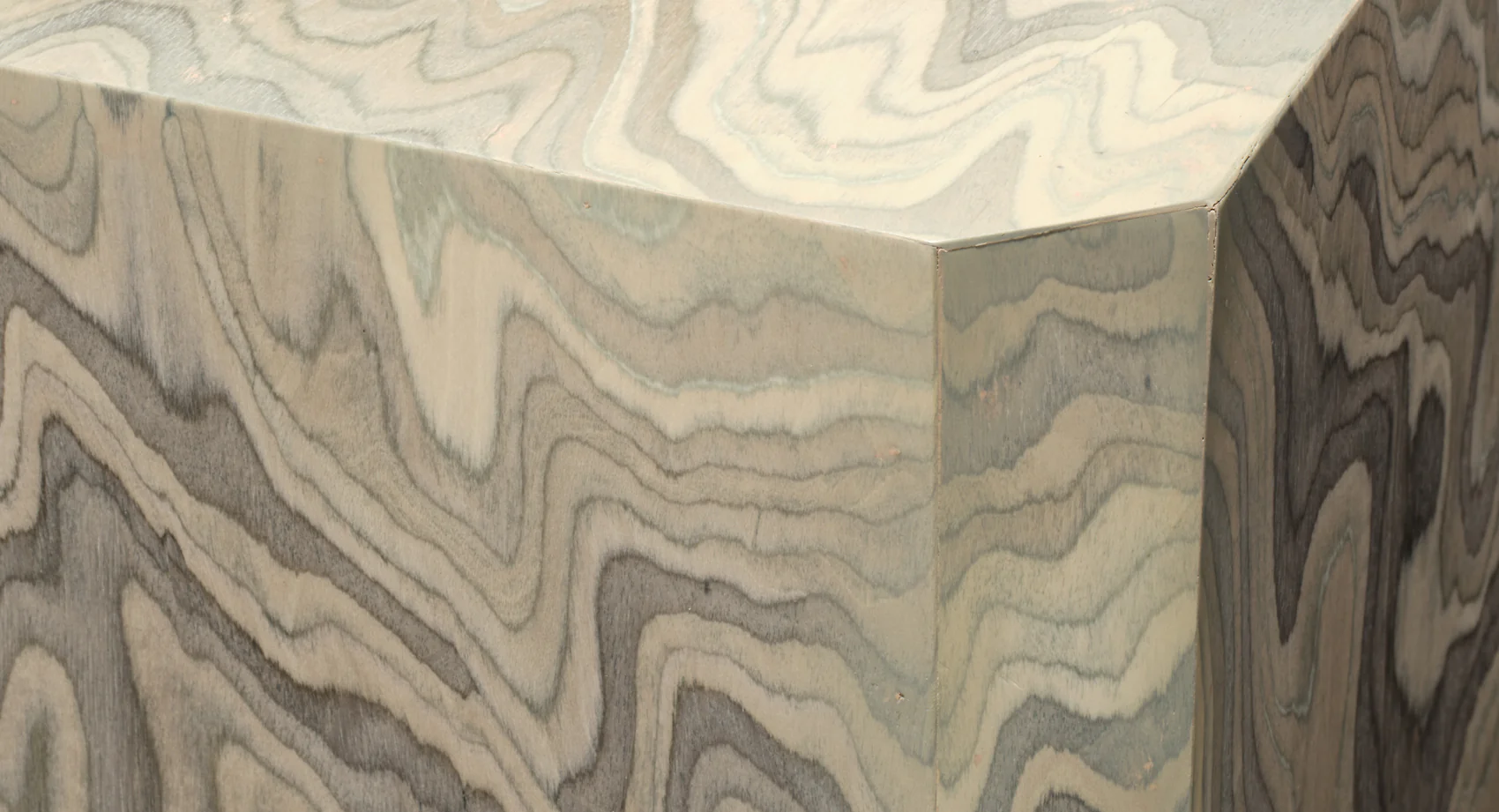 Vale Side Table - Image 3