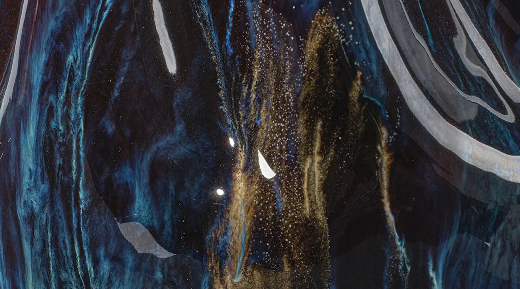 Whirl Vase - Image 4